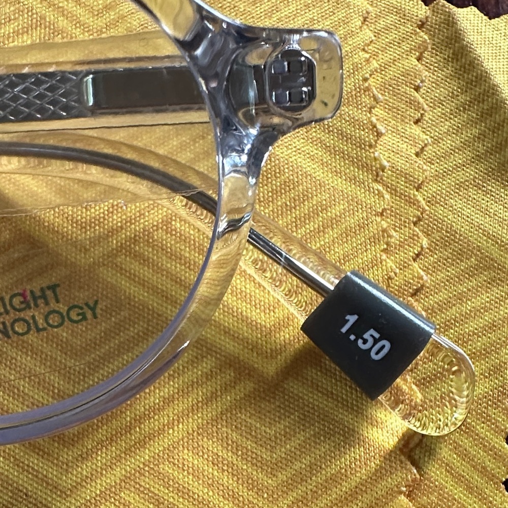 Eyebobs Clear Blue Light Glasses 1.5 readers - Picture 3 of 5